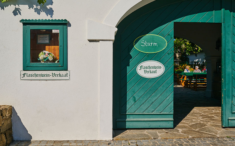 Βιέννη: Τρύγος, κρασί και… ραντεβού στις heurigen-5