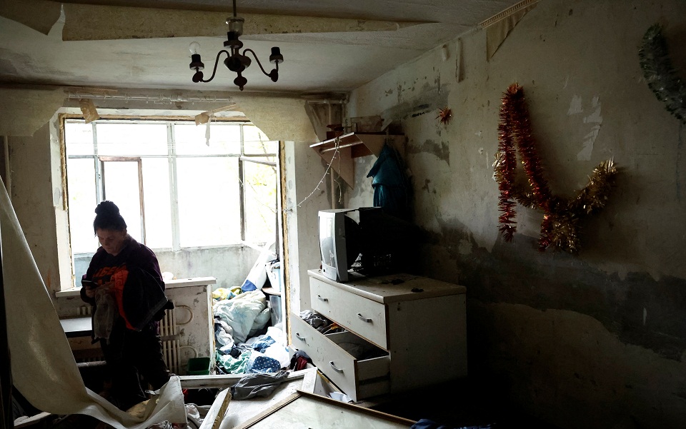 λονδίνο-η-ρωσία-συνεχίζει-τη-χρήση-ιρα-562106062