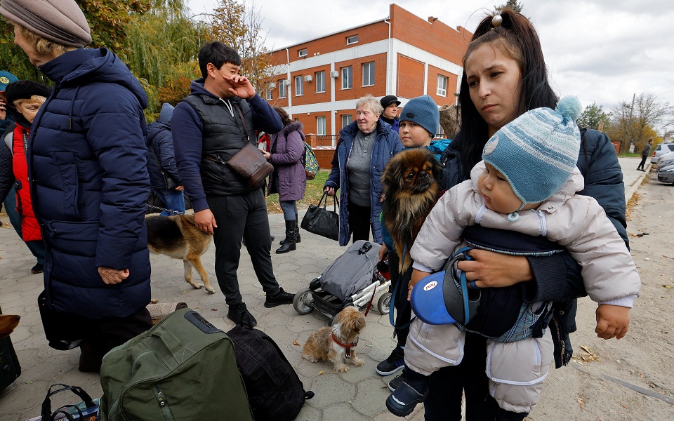 πόλεμος-στην-ουκρανία-όλο-και-πλησιάζ-562108063