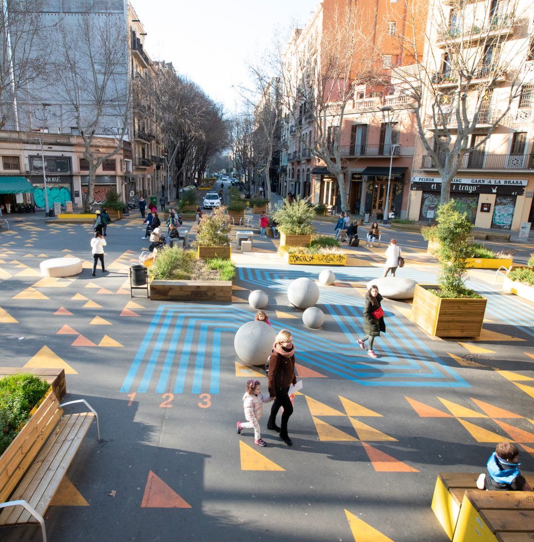 η-βαρκελώνη-γεμίζει-από-πράσινες-νησ-562096738