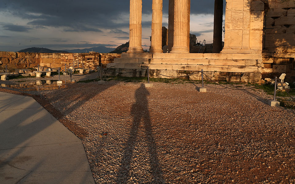 standard-poors-επιβεβαίωσε-το-αξιόχρεο-της-ελλ-562104940