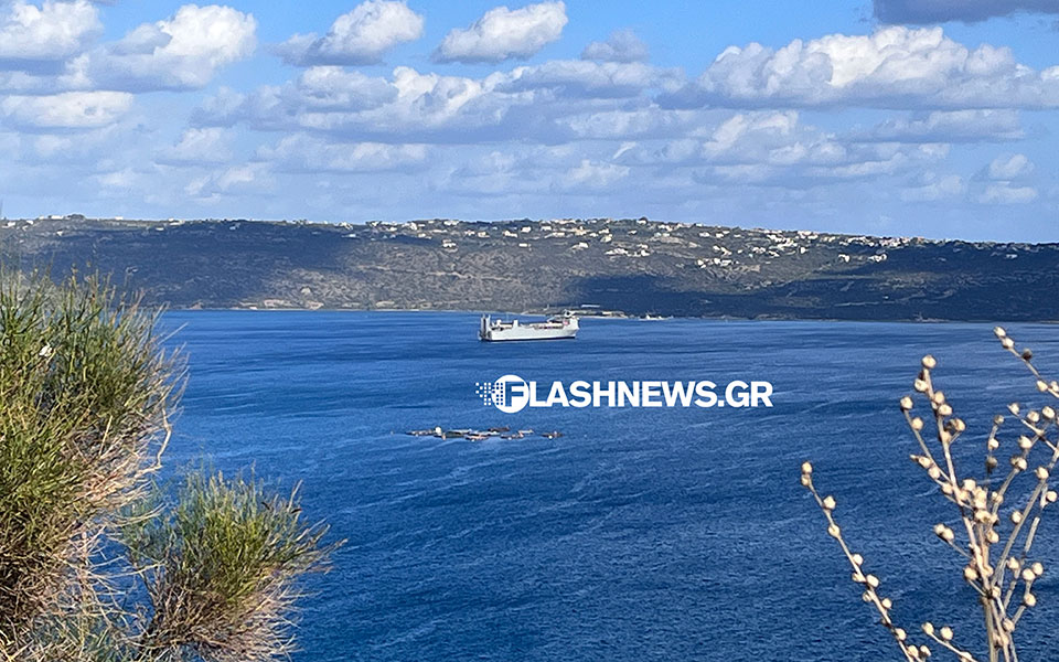 έφτασε-στη-σούδα-το-αμερικανικό-αεροπ-562079047