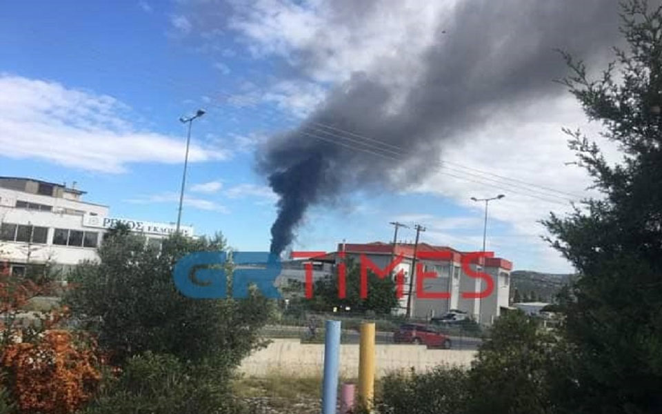 πυρκαγιά-σε-αποθήκη-στο-ωραιόκαστρο-θ-562094515