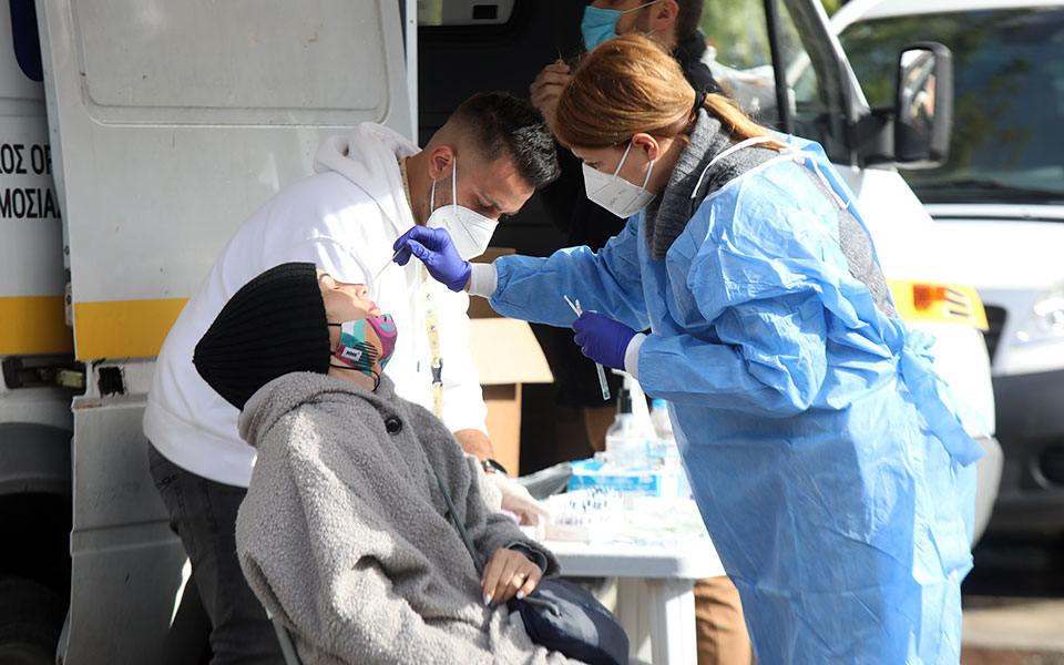 κορωνοϊός-54-649-τα-κρούσματα-85-θάνατοι-και-66-562075873