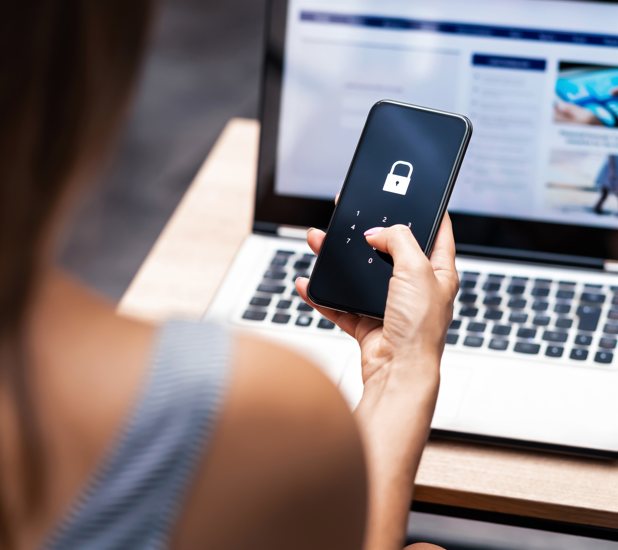 από-θύματα-ύποπτοι-για-ξέπλυμα-562074646