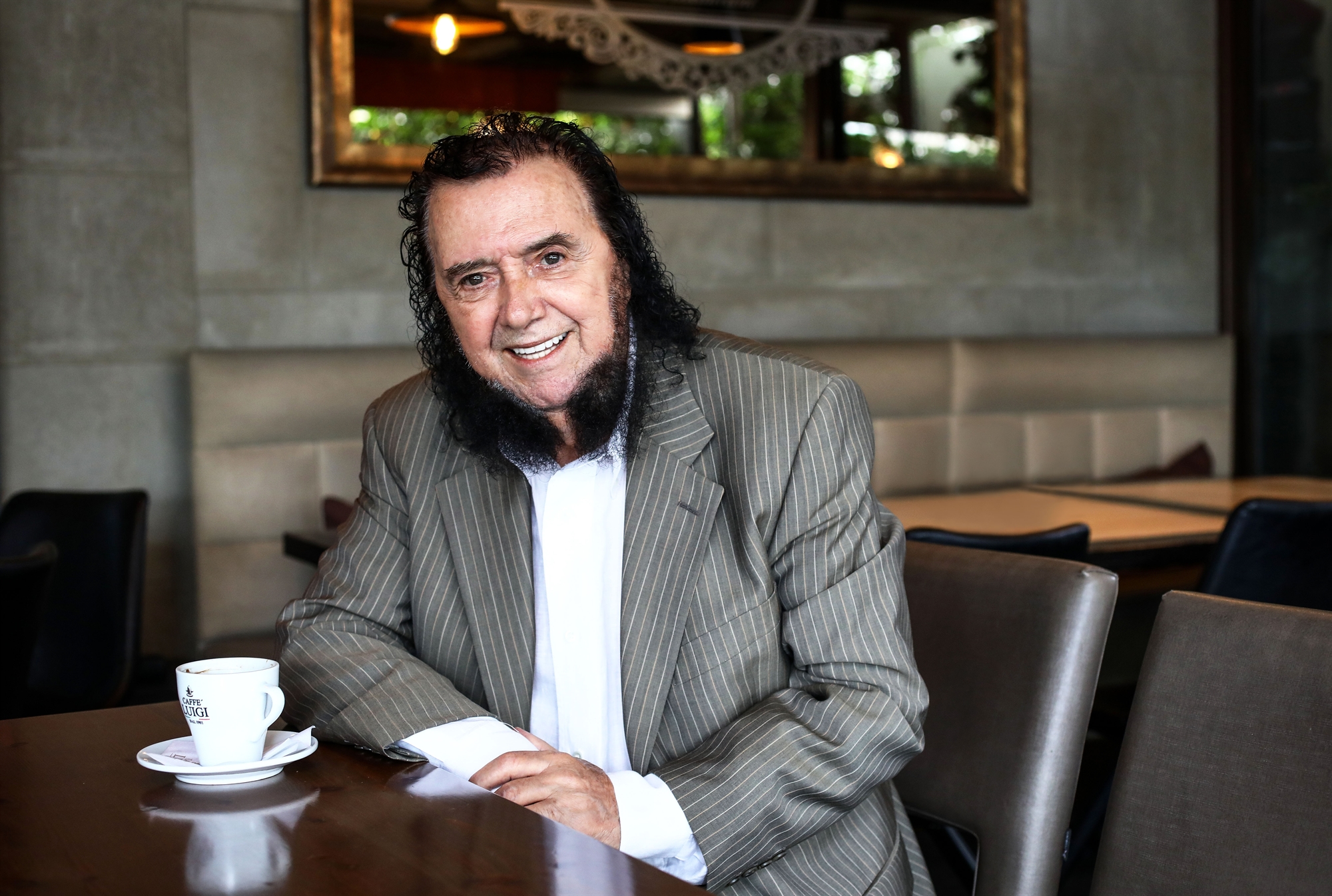 σταμάτης-κόκοτας-ο-ζεν-πρεμιέ-με-τη-βελ-562074805