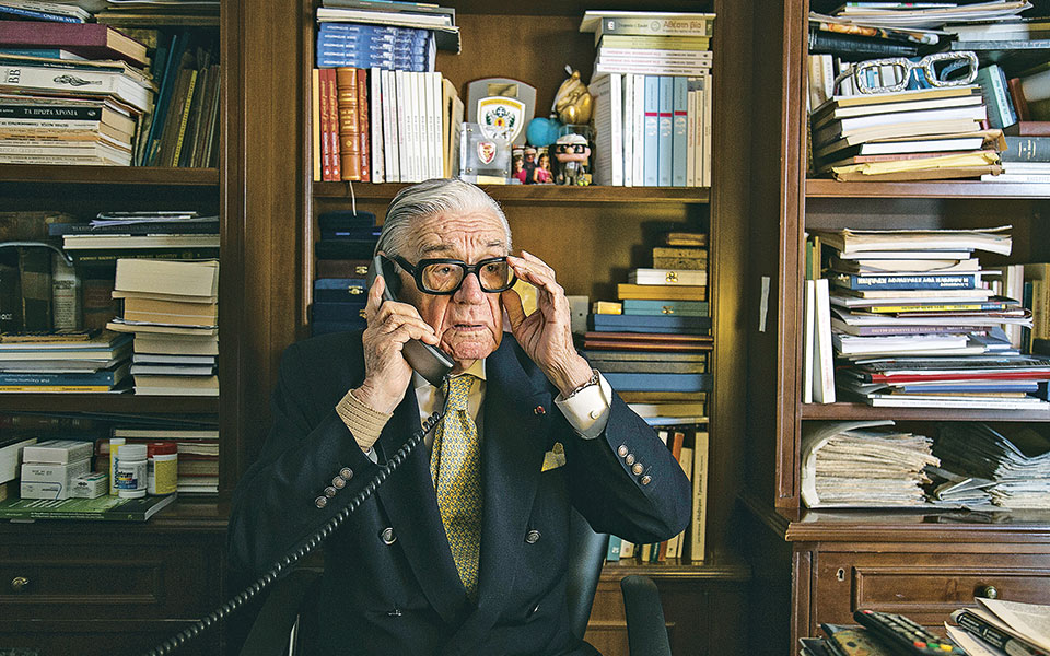 αποχαιρετισμός-στον-ζάχο-χατζηφωτίο-562072255