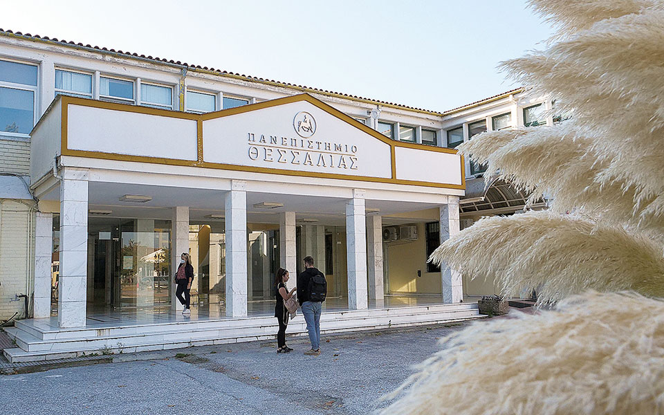 Το παρασκήνιο στη «μάχη» για τα Συμβούλια των ΑΕΙ – Οι συμμαχίες και οι ίντριγκες-1