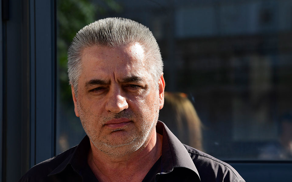 πατέρας-δώρας-ζέμπερη-στην-κ-τελειώ-562075606