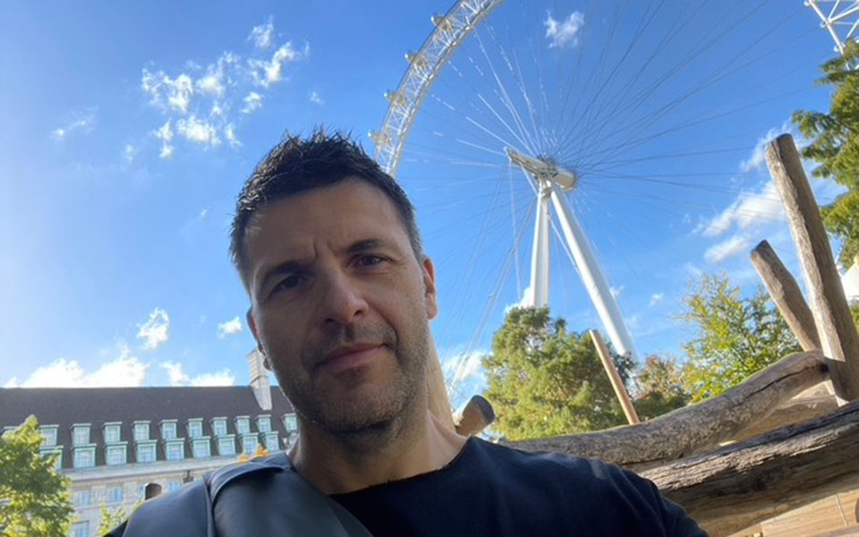 Ο Σούνακ, η ύφεση και οι κάλπες – Βρετανοί πολίτες μιλούν στην «Κ»-1