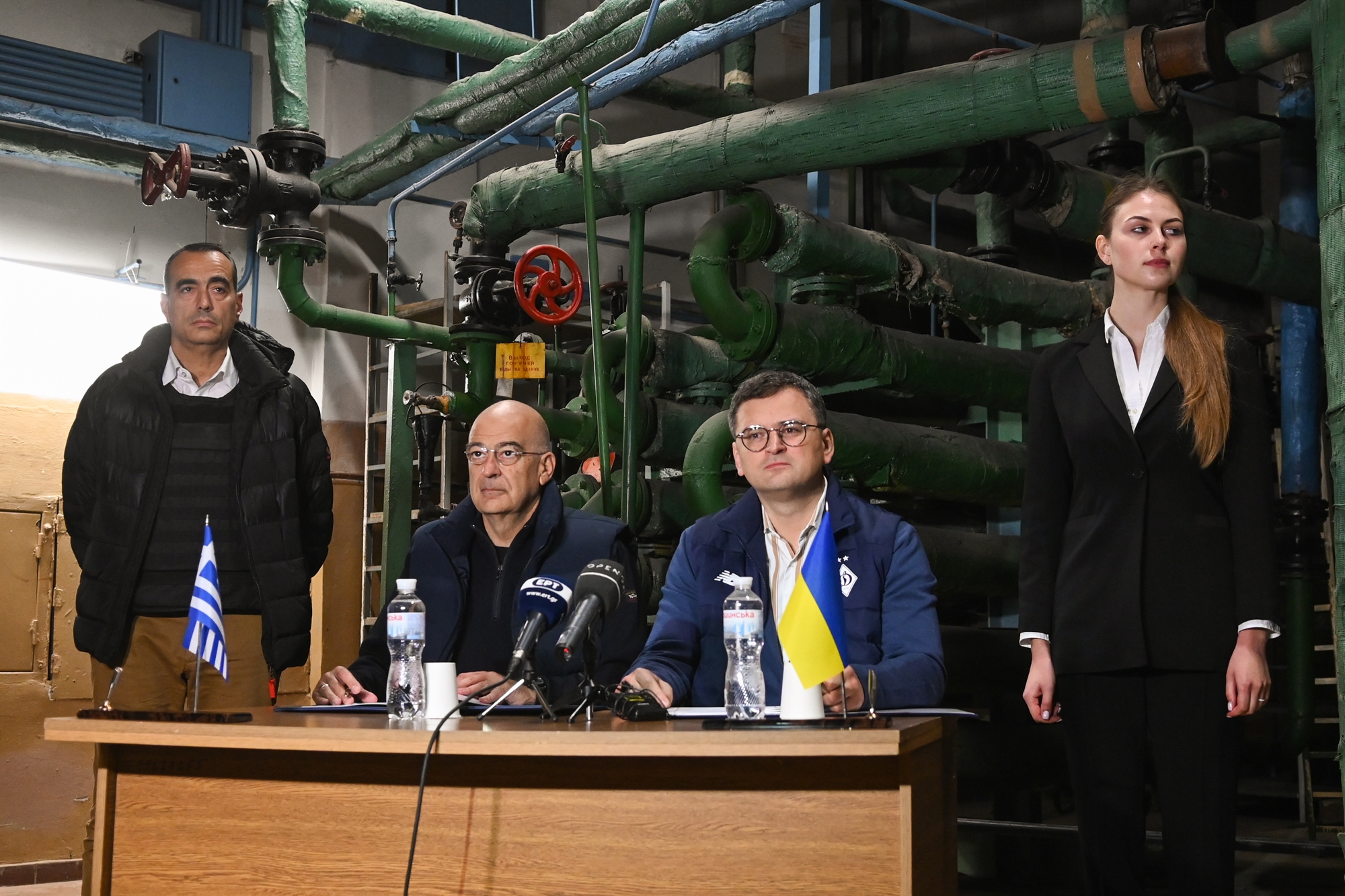 άρθρο-του-ν-δένδια-στην-κ-οταν-κατέβ-562104031