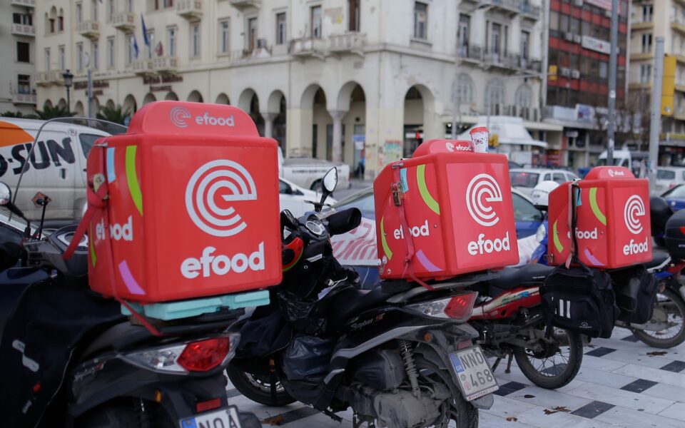 μεγάλη-ενίσχυση-εσόδων-εν-μέσω-πανδημ-562109635