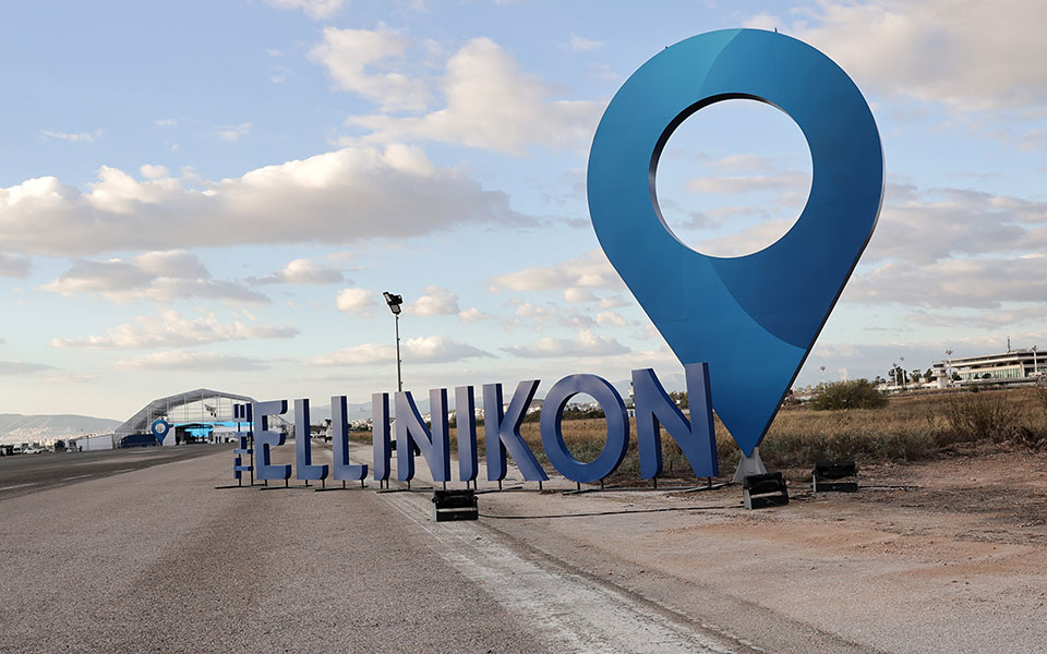 λάτσης-το-ελληνικό-απευθύνεται-σε-όλο-562096003