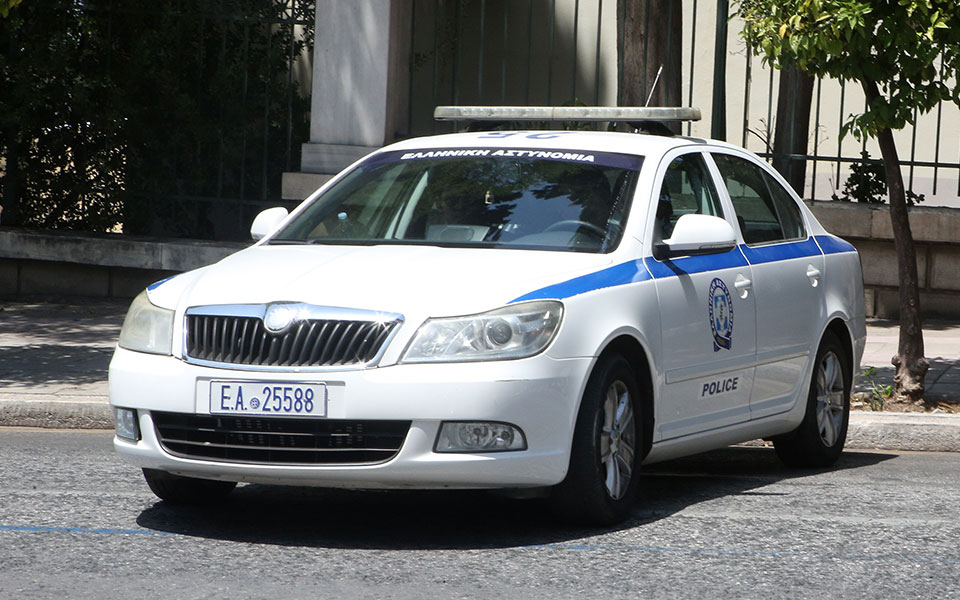 εξάρχεια-σύλληψη-ανηλίκων-για-απείθε-562110073