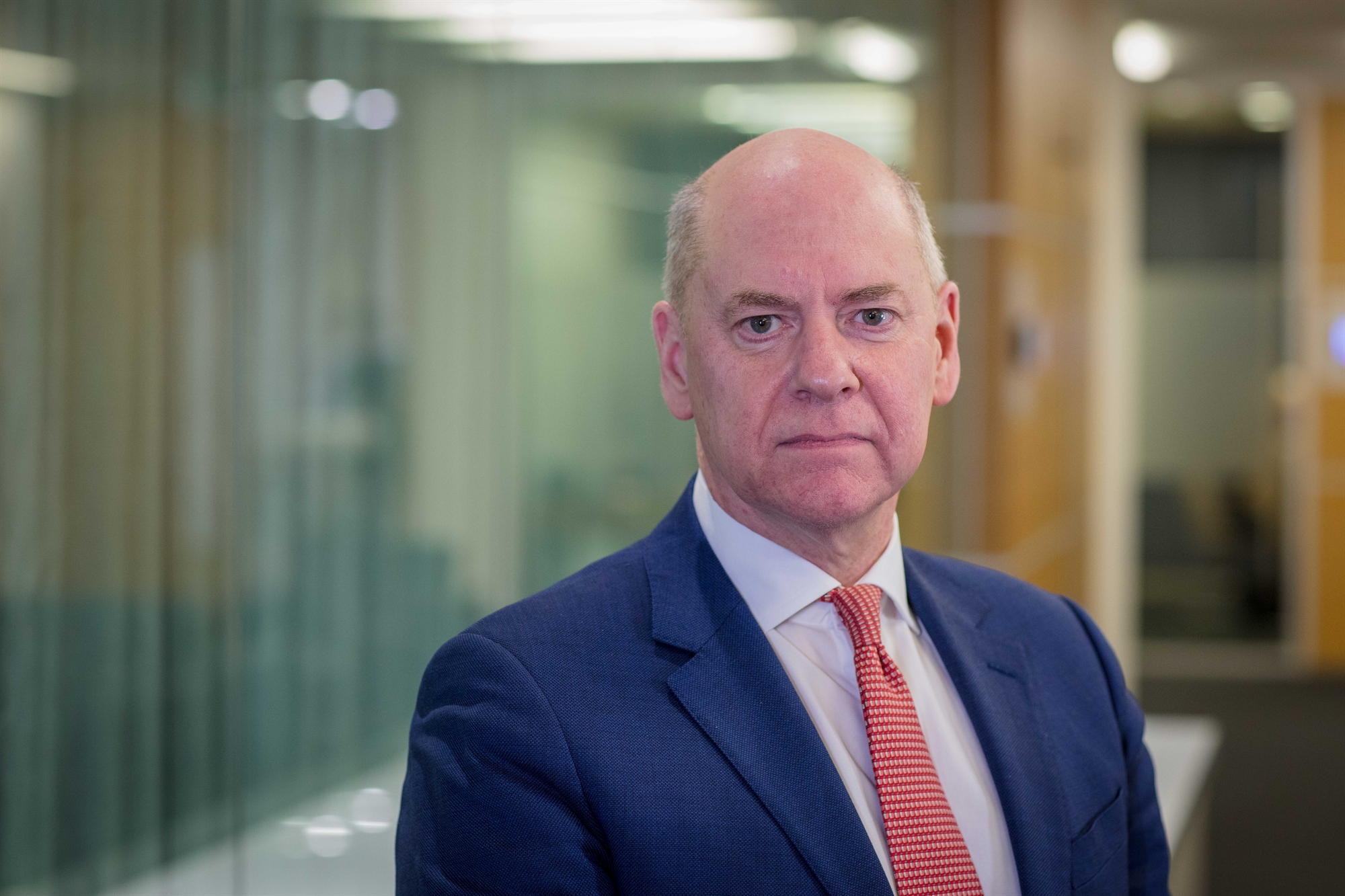 ο-πρώην-διευθυντής-της-μι5-στην-κ-δύο-562071322