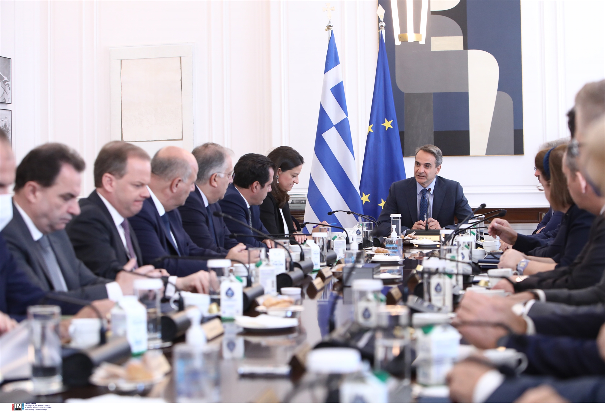 διπλή-απάντηση-μητσοτάκη-562110706