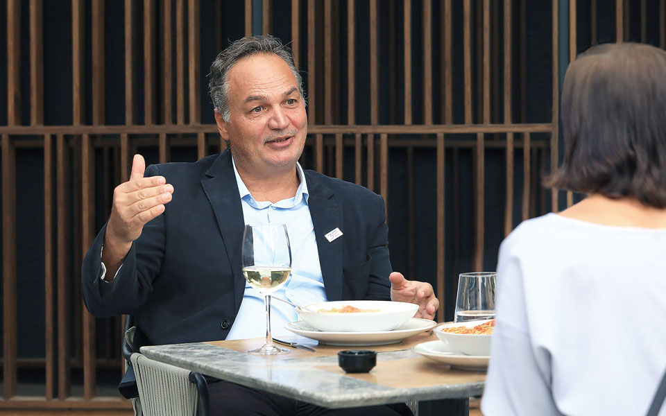 Βασίλης Κατσούρος: Φτιάχνουμε μηχανές που μαθαίνουν-1