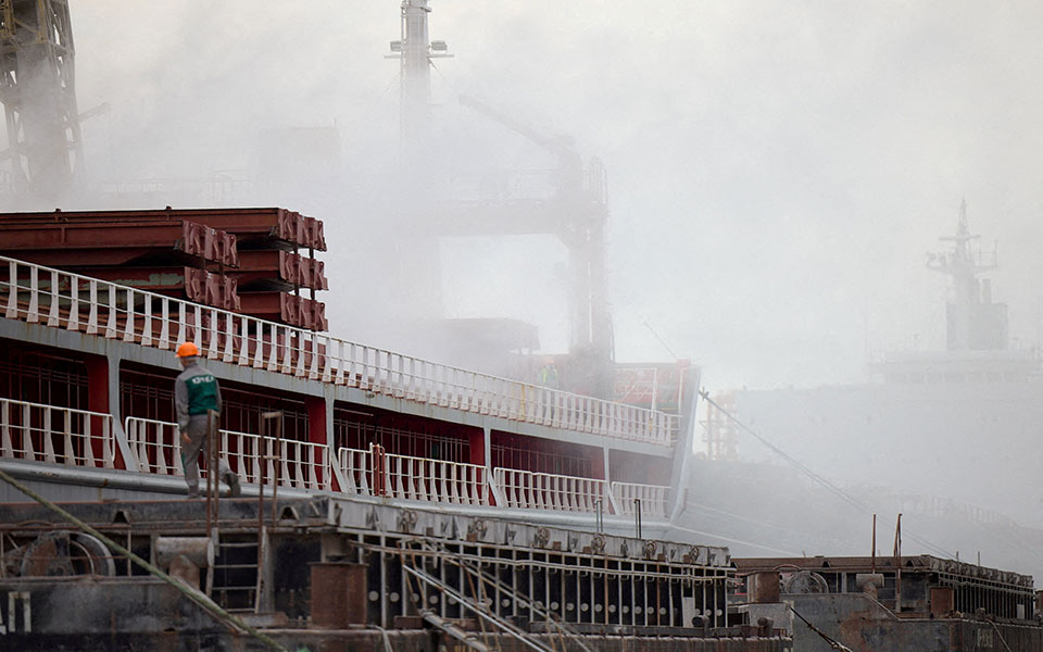λαβρόφ-συγκρίνει-την-κρίση-των-πυραύλ-562115233