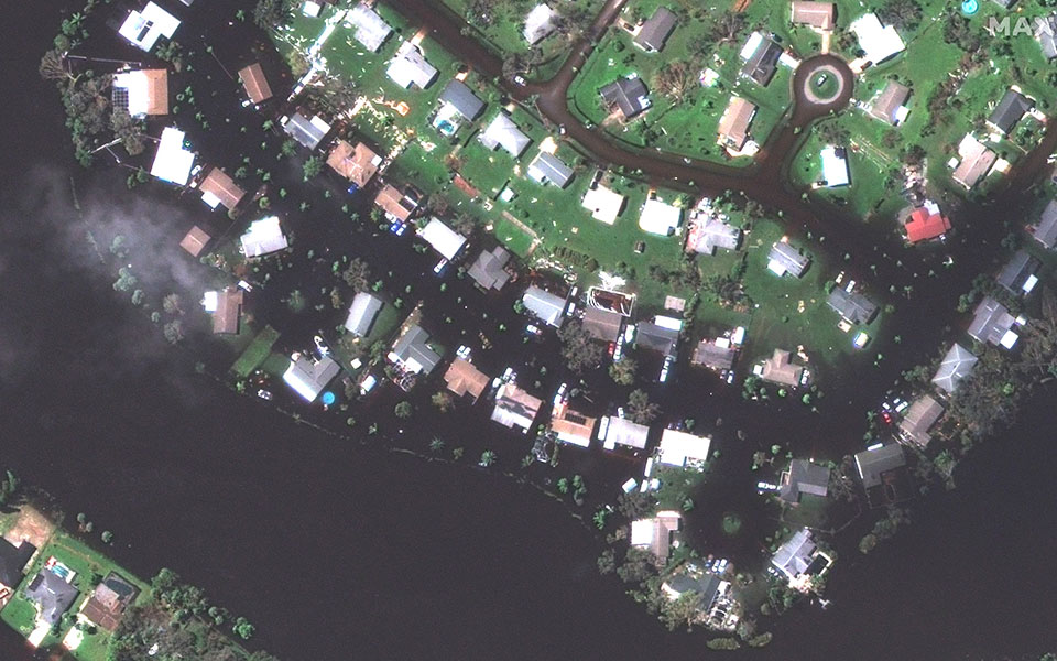 τυφώνας-ιαν-zημιές-ιστορικών-διαστάσ-562072270