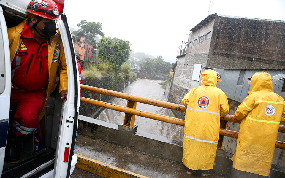 κεντρική-αμερική-τουλάχιστον-28-νεκροί-562086121