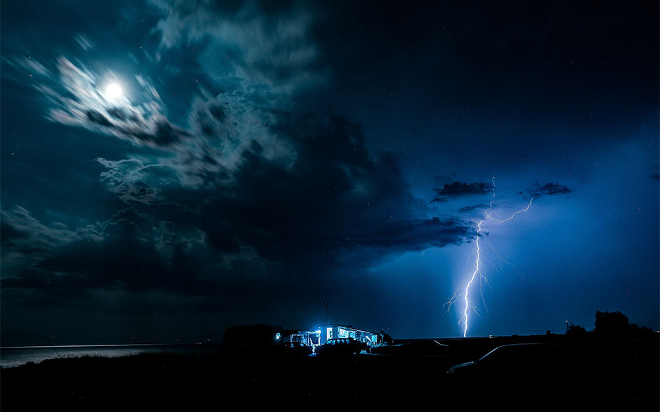 επιδείνωση-καιρού-συστάσεις-της-πολι-562090354