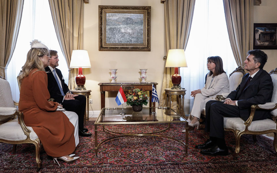 Στην Αθήνα το βασιλικό ζεύγος της Ολλανδίας – Η συνάντηση με την Κατερίνα Σακελλαροπούλου-1