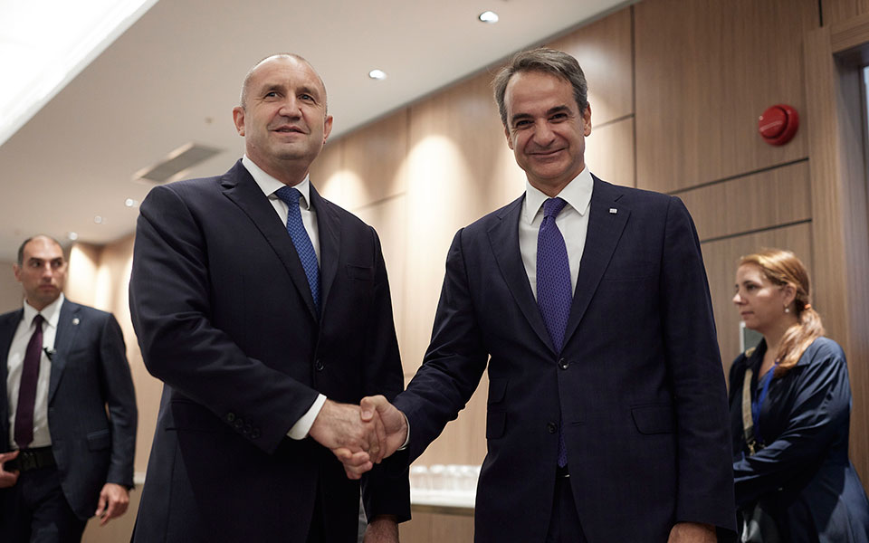 Μητσοτάκης από Σόφια: Έχει ωριμάσει η συζήτηση για πλαφόν στο φυσικό αέριο-4