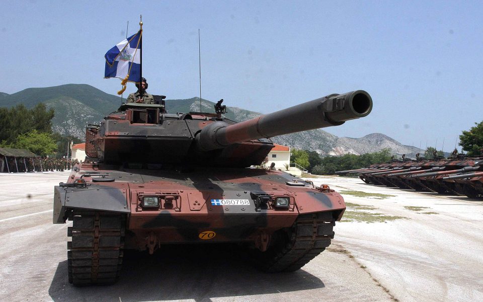 στο-προσκήνιο-τα-άρματα-μάχης-leopard-562105045