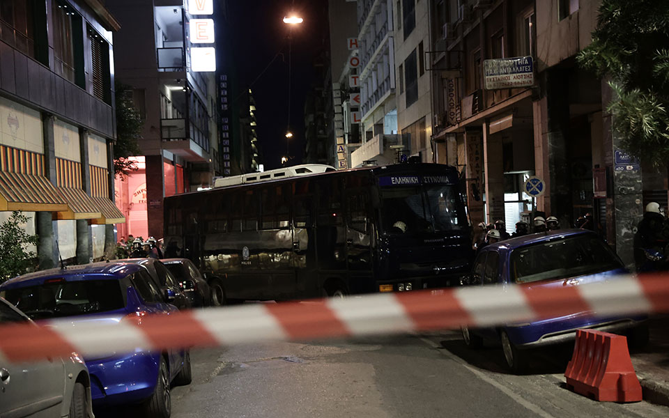 Επεισόδια μετά την πορεία προς το Α.Τ. Ομόνοιας-4