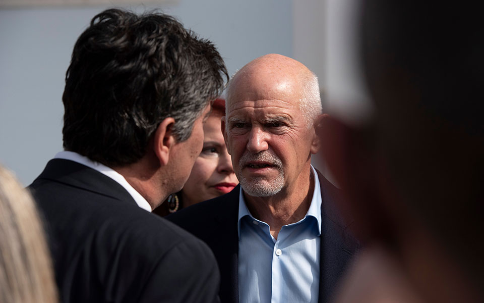 Συγκίνηση στο μνημόσυνο της Φώφης Γεννηματά-1