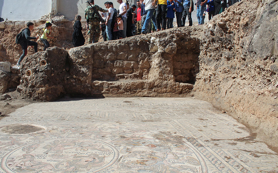 Συρία: Βρέθηκε σπάνιο ψηφιδωτό ρωμαϊκής εποχής με ονόματα Ελλήνων βασιλέων (εικόνες)-3