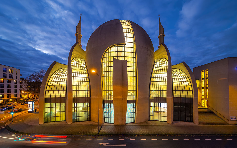 κολωνία-με-περιορισμούς-το-κάλεσμα-το-562090204