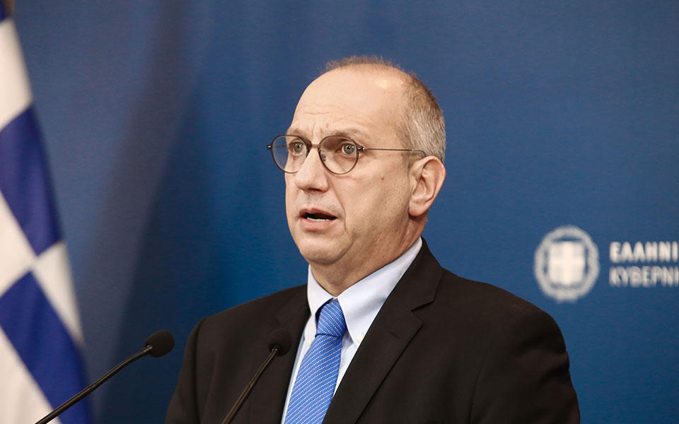 γιάννης-οικονόμου-ο-πρωθυπουργός-και-562095019