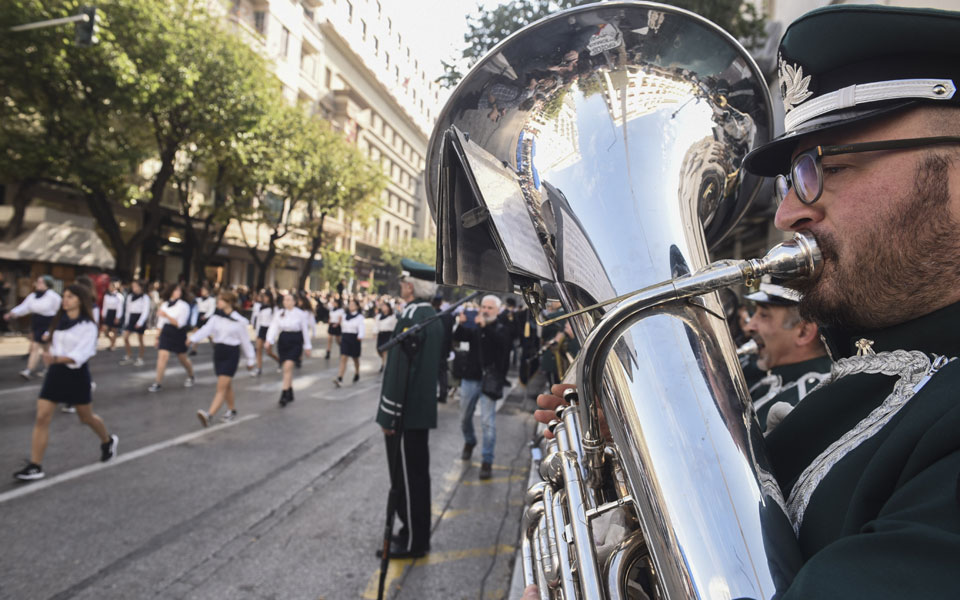 28η-οκτωβρίου-με-καλό-καιρό-και-παρουσί-562111693