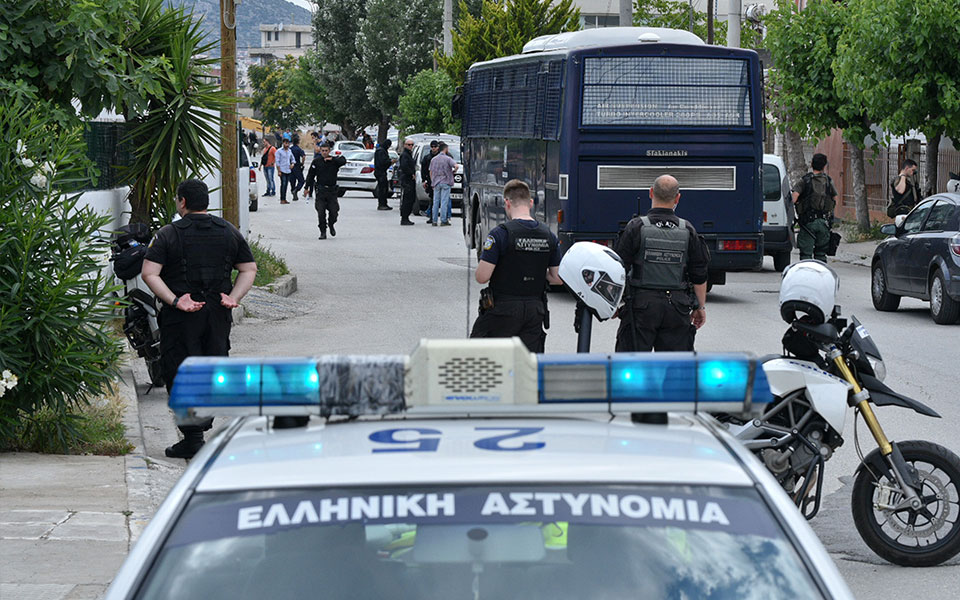 πυροβολισμοί-στο-περιστέρι-προηγήθ-562096891