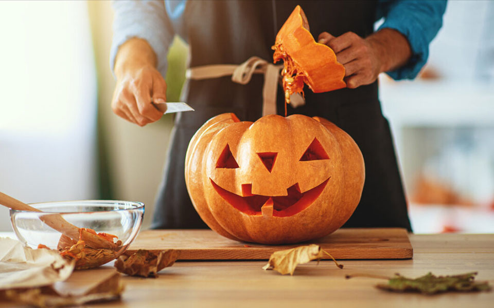 γιατί-σκαλίζουν-κολοκύθες-το-halloween-562111558