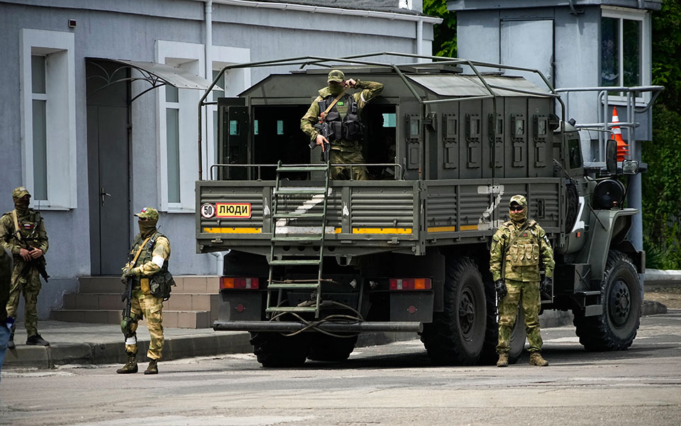 πώς-φτάσαμε-στην-αποχώρηση-της-ρωσίας-562114861