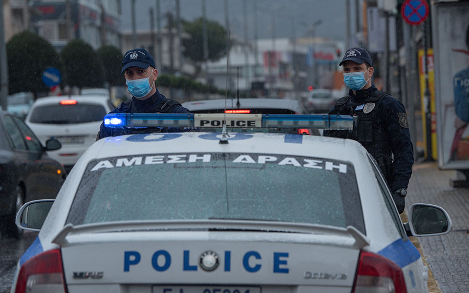 θεσσαλονίκη-τρεις-συλλήψεις-μελών-κυ-562102285