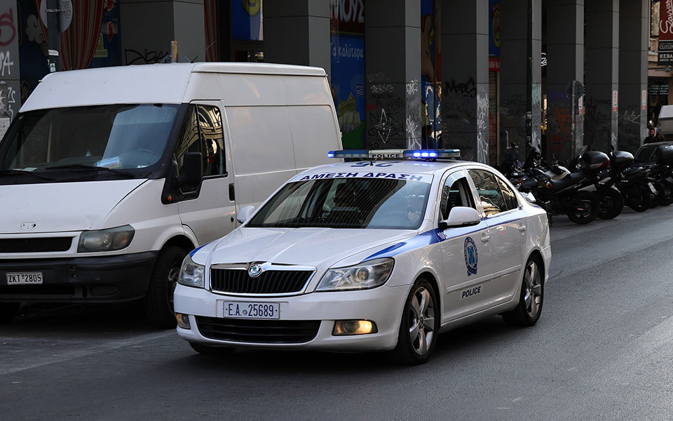 συνελήφθησαν-δύο-αστυνομικοί-μετά-τη-562091497