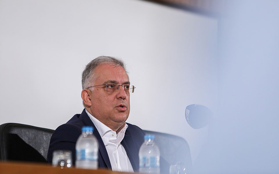 θεοδωρικάκος-η-έρευνα-για-τη-δράση-του-562084948