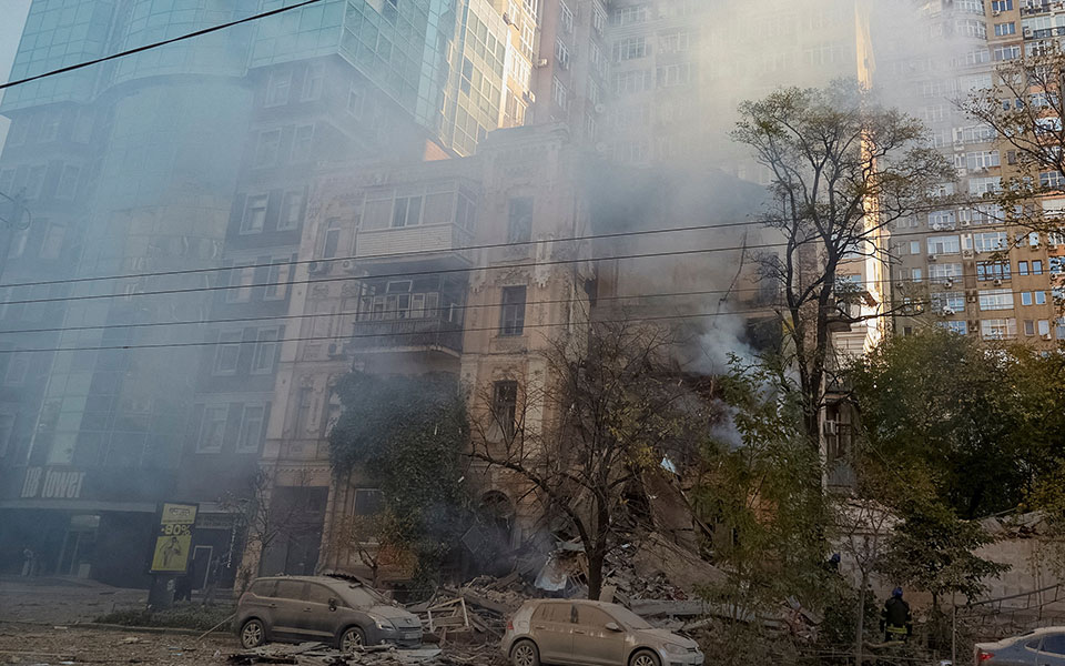 τεχεράνη-δεν-θα-μείνουμε-αδιάφοροι-στ-562107103