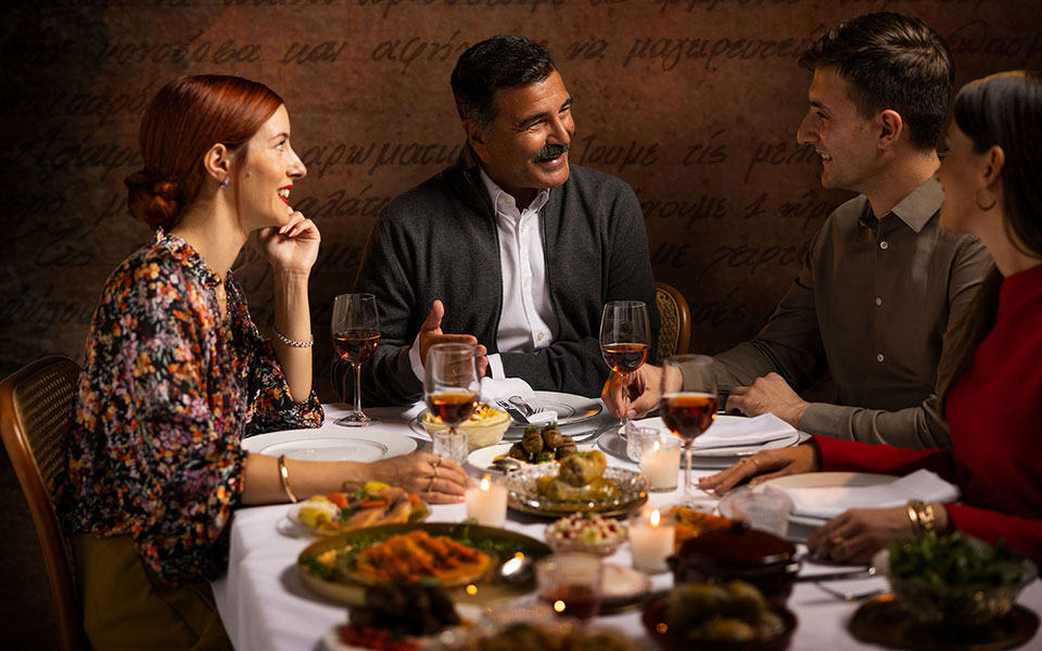 Βεγγέρα στη Σμύρνη: το pop-up εστιατόριο του Γαστρονόμου είναι γεγονός!-1