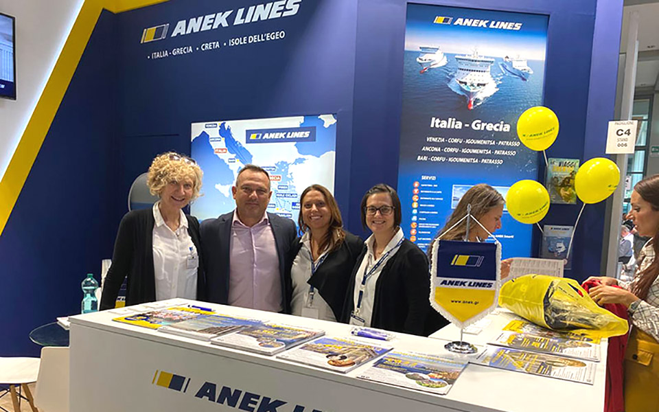 η-ανεκ-lines-στη-διεθνή-τουριστική-έκθεση-ttg-trav-562117639