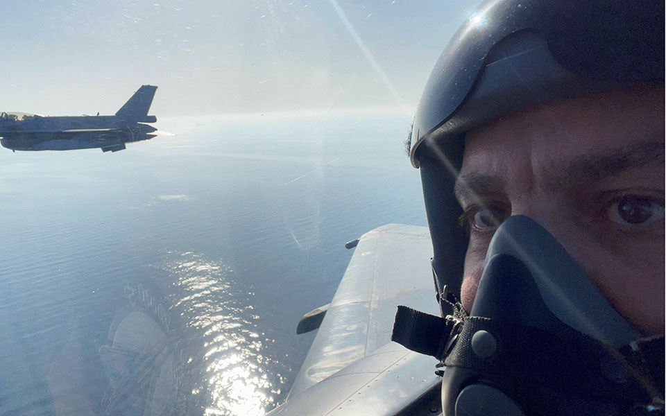 η-κ-πάνω-από-το-αιγαίο-με-mirage-2000-5-562125304