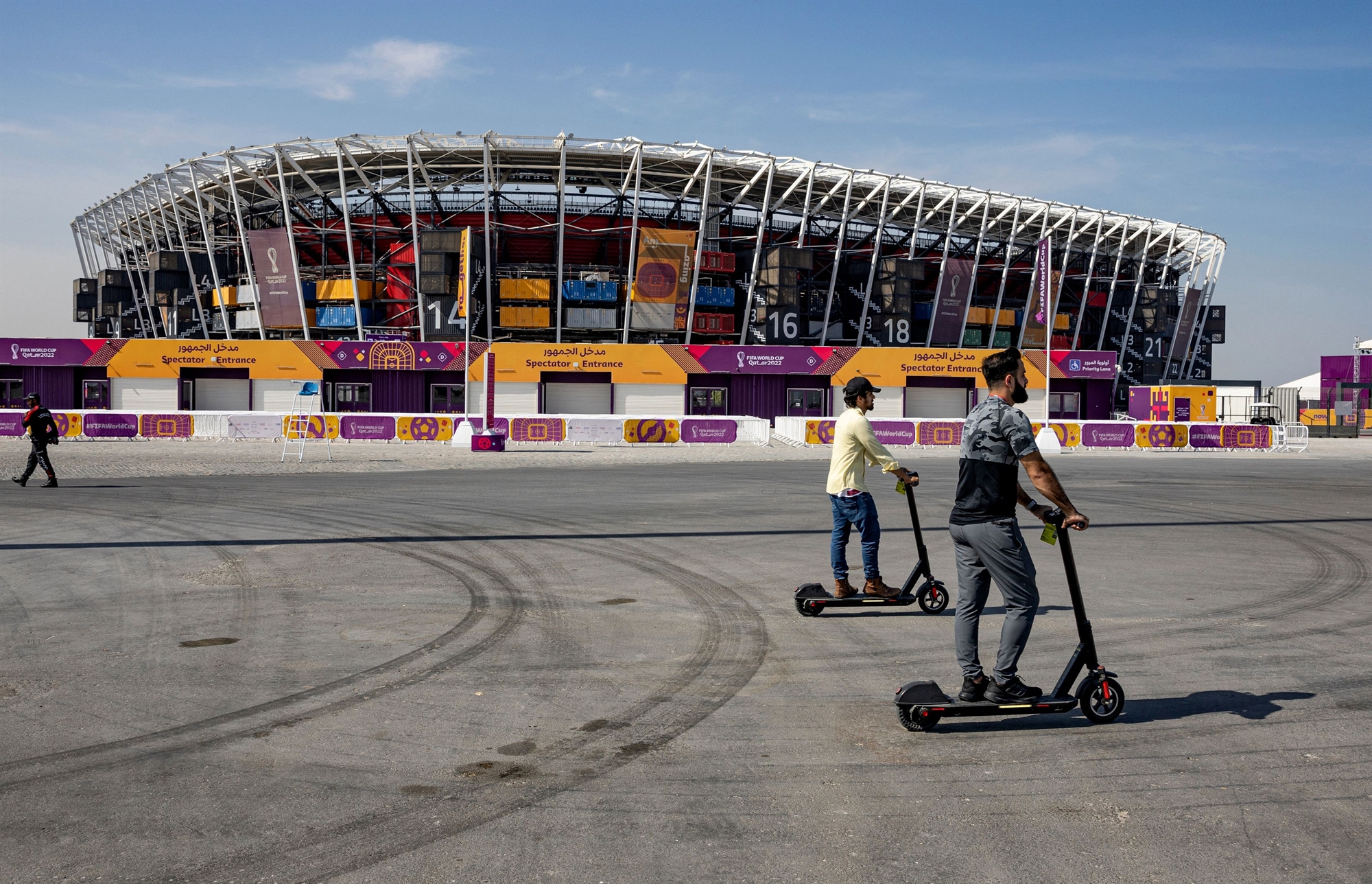 ευκαιρίες-για-ηλεκτρονικές-απάτες-δη-562143148