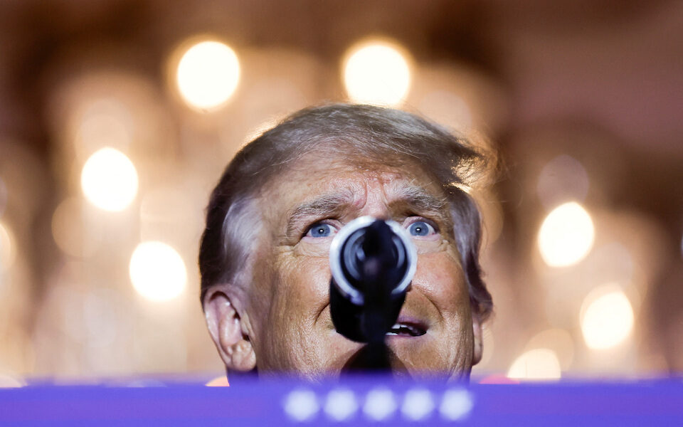 ενας-πολιτικός-έρωτας-που-έχει-ξεφτίσ-562146283