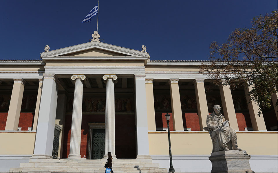 πρέπει-να-τρέξουμε-για-τις-συνεργασίε-562128163