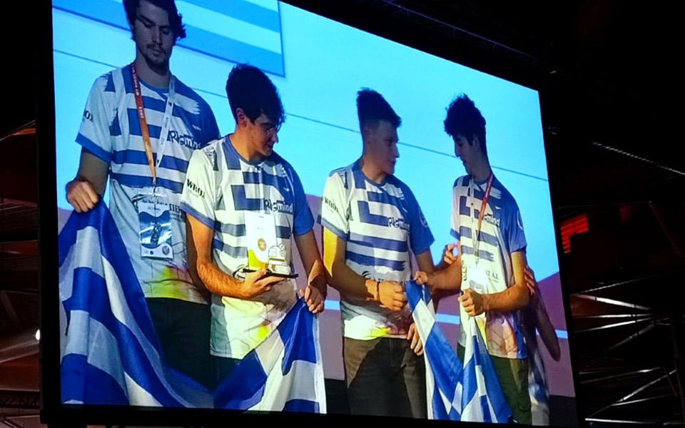 h-ομάδα-minders-της-εκπαιδευτικής-αναγέννηση-562149169