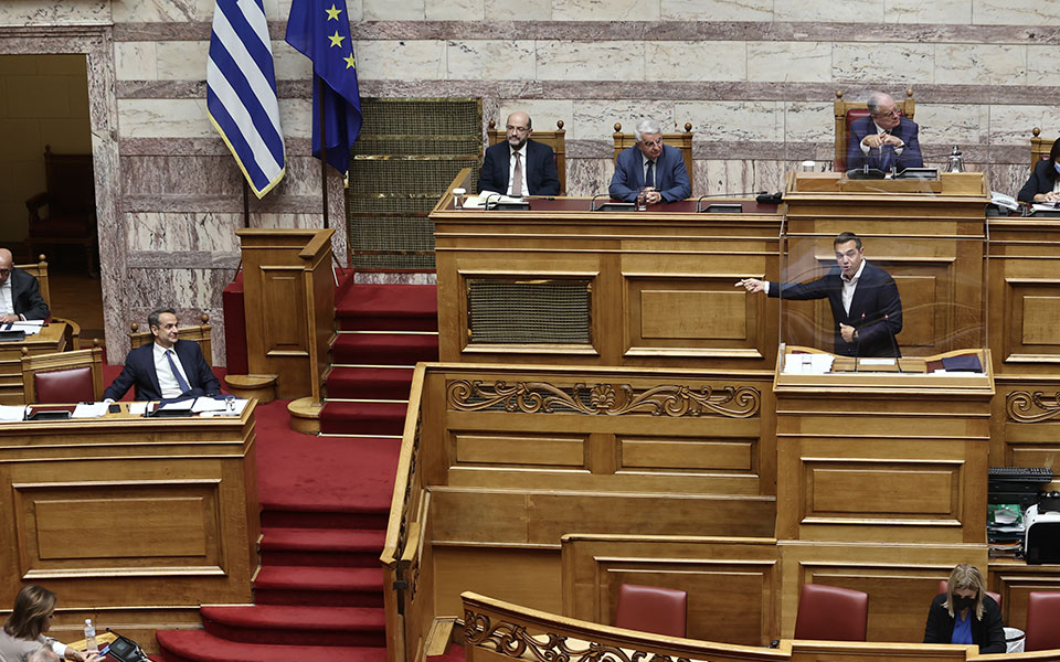 παρακολουθήσεις-νέα-επίκαιρη-ερώτησ-562148005