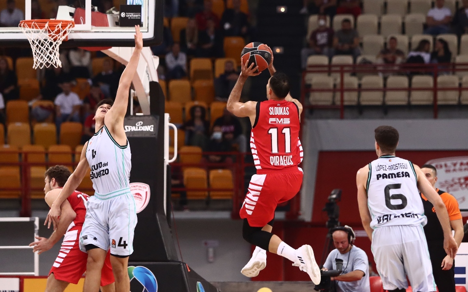 ευρωλίγκα-ολυμπιακός-βαλένθια-82-83-δε-562124362